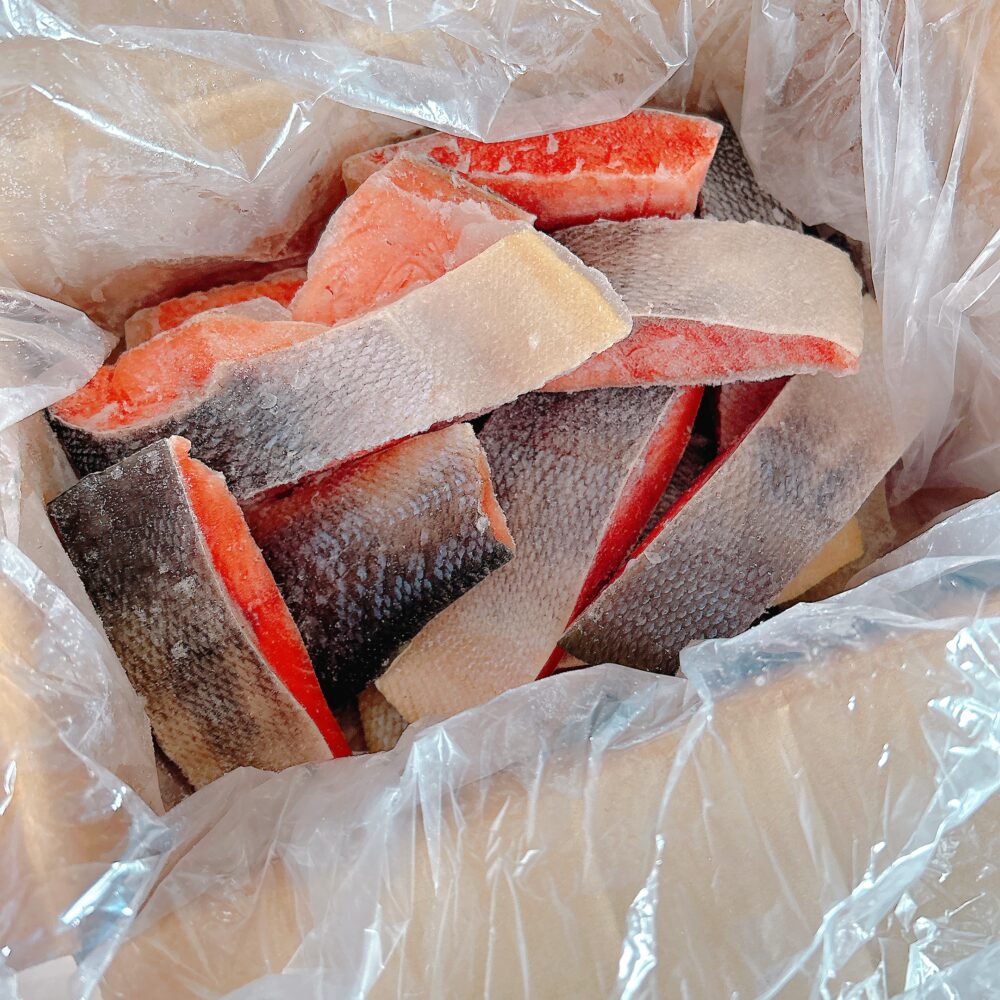 アメブロ主婦に人気の返礼品 鮭が届いた