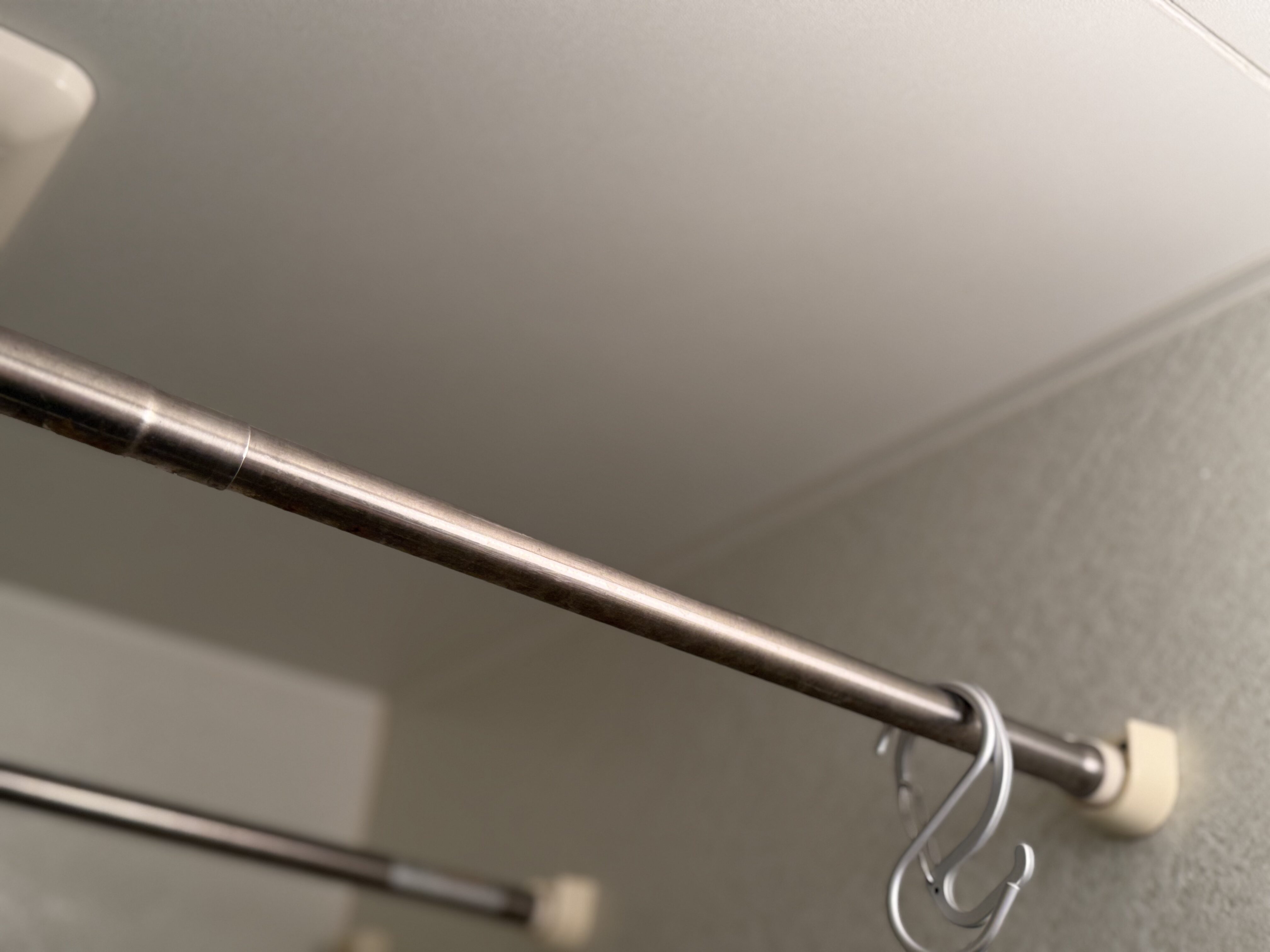 キッズライン家事代行で天井掃除を